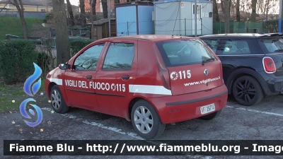 Fiat Punto III serie
Vigili del Fuoco
Comando Provinciale di Reggio Emilia
VF 26714
Parole chiave: Fiat PuntoIIIserie VF26714