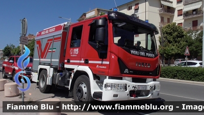 Iveco EuroCargo 120E25 IV serie - NewCity 2020
Corpo Nazionale Vigili del Fuoco
Comando Provinciale di Grosseto
Distaccamento permanente di Follonica
Autopompa serbatoio allestimento Iveco-Magirus
VF 31872
Parole chiave: Corpo Nazionale Vigili del Fuoco Comando Provinciale di Grosseto Distaccamento permanente di Follonica Autopompa serbatoio allestimento Iveco-Magirus VF 31872