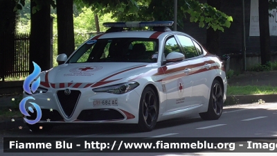 Alfa-Romeo Nuova Giulia
Croce Rossa Italiana
Comitato Provinciale di Piacenza
Allestimento Bertazzoni
CRI 684 AG
Parole chiave: Alfa-Romeo Nuova_Giulia CRI684AG