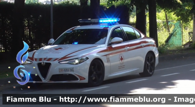 Alfa-Romeo Nuova Giulia
Croce Rossa Italiana
Comitato Provinciale di Piacenza
Allestimento Bertazzoni
CRI 684 AG
Parole chiave: Alfa-Romeo Nuova_Giulia CRI684AG