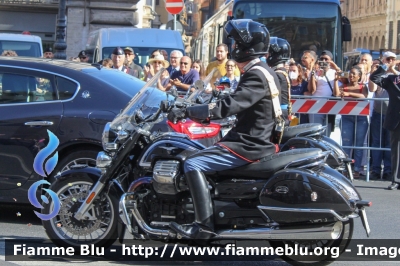 Moto Guzzi California Touring 1400
Carabinieri
Reggimento Corazzieri
Parole chiave: Moto-Guzzi California_Touring_1400