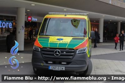 Mercedes-Benz Sprinter III serie restyle
Sverige - Svezia
Falck Ambulans Stockholms
Parole chiave: Mercedes-Benz Sprinter_IIIserie_restyle