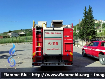 Iveco EuroCargo 120E25 IV serie NewCity 2020
Vigili del Fuoco
Comando Provinciale di Palermo
Distaccamento Provinciale di Corleone (PA)
AutoPompaSerbatoio allestimento Magirus
VF 30499
Parole chiave: Iveco_EuroCargo_120E25_IV_serie_NewCity_2020