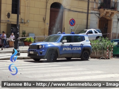 Jeep Renegade restyle
Polizia di Stato
POLIZIA M6615
Parole chiave: Jeep Renegade_restyle POLIZIAM6615