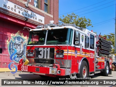 Seagrave
United States of America - Stati Uniti d'America
New York Fire Department
E311
