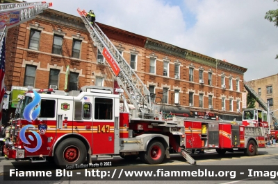 Ferrara
United States of America - Stati Uniti d'America
New York Fire Department
L147
