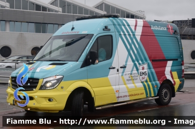 Mercedes-Benz Sprinter III serie restyle
Nederland - Paesi Bassi
EMS 24/7 Air Ambulance & medical repatriation
Parole chiave: Ambulance Ambulanza