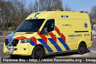 Mercedes-Benz Sprinter IV serie
Nederland - Paesi Bassi
Regionale Ambulance Voorziening (RAV) Region 23 Noord Limburg
Parole chiave: Ambulance Ambulanza