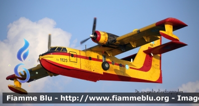 Canadair CL-215GR
Ελληνική Δημοκρατία - Grecia
Πολεμική Αεροπορία - Aeronautica Militare
