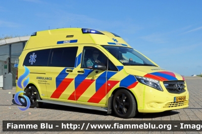 Mercedes-Benz Vito III serie
Nederland - Paesi Bassi
Regionale Ambulance Voorziening (RAV) Region 16 Hollands-Midden
Parole chiave: Ambulance Ambulanza