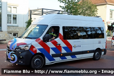 Renault Master V serie
Nederland - Paesi Bassi
Politie
