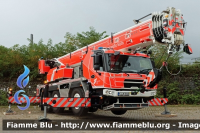 Grove GMK 3060-2
Bundesrepublik Deutschland - Germany - Germania
Feuerwehr Koln
