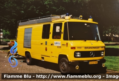 Mercedes Benz LF 608D
Nederland - Paesi Bassi
Brandweer Teteringen
