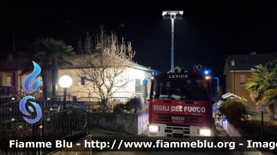 Iveco EuroFire 130E23 I serie
Vigili del Fuoco
Unione Distrettuale di Pergine Valsugana
Corpo Volontario di Levico Terme (TN)
AutoPompaSerbatoio allestimento Iveco-Magirus
VF F49 TN
Parole chiave: Iveco EuroFire_130E23_Iserie VFF49TN