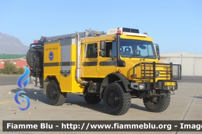 Mercedes-Benz Unimog U5000
Sud Africa
South African Air Force
