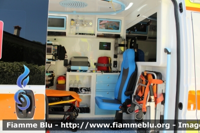 Fiat Ducato X290
Misericordia Montecalvoli (PI)
Allestito Orion
CODICE AUTOMEZZO: 40
Parole chiave: Fiat Ducato_X290 Ambulanza