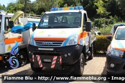 Iveco Daily 4x4 IV Serie
Misericordia Montecarlo (LU)
Protezione Civile
Allestito Mariani Fratelli
CODICE MEZZO: 39
Parole chiave: Iveco_Daily_4x4_IV_serie Antincendio Boschivo