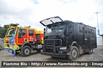 Centurion Renault D14
France - Francia
Police Nationale
RAID (Recherche, Assistance, Intervention, Dissuasion)
