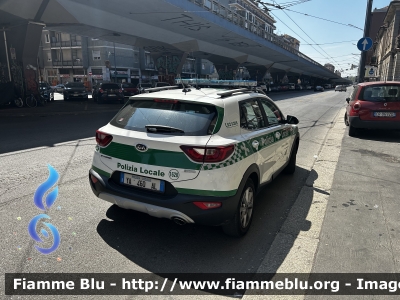 Kia Stonic
Polizia Locale
Comune di Milano
POLIZIA LOCALE YA460AL
