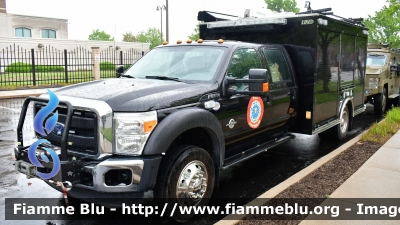 Ford F-550
United States of America-Stati Uniti d'America
FBI Police
