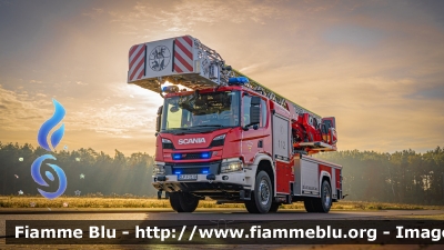 Scania P410B 4x4
Bundesrepublik Deutschland - Germany - Germania
Freiwillige Feuerwehr Löningen
