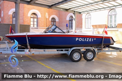 Imbarcazione
Österreich - Austria
Bundespolizei
Polizia Federale Austriaca
