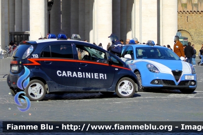 Mitsubishi I-Miev
Carabinieri
Allestimento NCT Nuova Carrozzeria Torinese
Decorazione Grafica Artlantis
CC DI581
Parole chiave: Mitsubishi I-Miev CCDI581