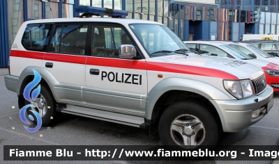 Toyota Land Cruiser
Österreich - Austria
Bundespolizei
Polizia di Stato
