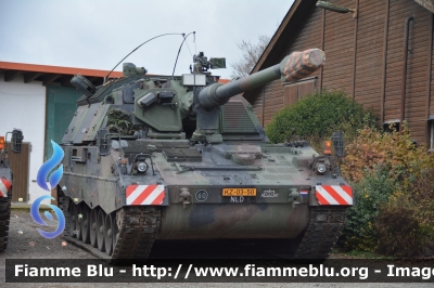 Panzerhaubitze 2000
Nederland - Paesi Bassi
Nederlandse Krijgsmacht - Esercito Olandese
