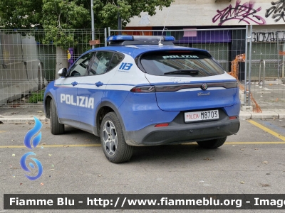 Alfa Romeo Tonale
Polizia di Stato
Squadra Volante
Allestimento FCA
POLIZIA M8703
Parole chiave: Alfa-Romeo Tonale POLIZIAM8703