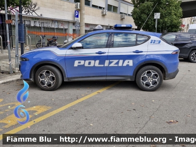 Alfa Romeo Tonale
Polizia di Stato
Squadra Volante
Allestimento FCA
POLIZIA M8703
Parole chiave: Alfa-Romeo Tonale POLIZIAM8703