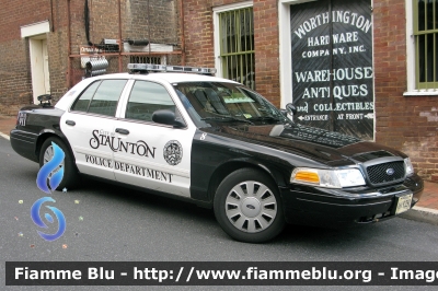 Ford Crown Victoria
United States of America - Stati Uniti d'America
Staunton VA Police Department
