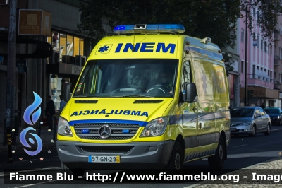 Mercedes-Benz Sprinter III serie
Portugal - Portogallo
INEM - Istituto Nacional de Emergencia Medica
