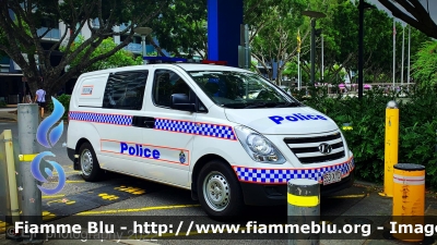 Hyundai H1
Australia
Queensland Police
