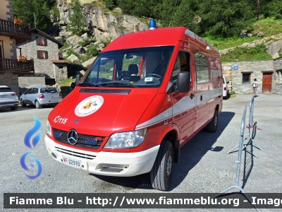 Mercedes-Benz Sprinter 4x4 II serie
Vigili del Fuoco
Corpo Permanente di Aosta
AutoFurgone Nucleo Cinofili
Allestimento Baggio De Sordi
VF 22970
Parole chiave: Mercedes-Benz Sprinter_4x4_IIserie VF22970