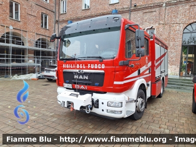 Man TGM 15.290 II Serie
Vigili del Fuoco
Comando Provinciale di Torino
Distaccamento Volontario di Chivasso
AutoPompaSerbatoio
Allestimento BAI
VF 29329
Parole chiave: Man TGM_15.290_IIserie VF29329