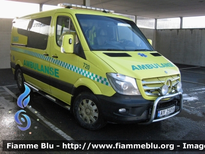 Mercedes-Benz Sprinter III serie restyle
Kongeriket Norge - Kongeriket Noreg - Norvegia
Ambulanse
Parole chiave: Ambulance Ambulanza