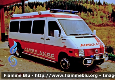 Volkswagen LT II serie
Kongeriket Norge - Kongeriket Noreg - Norvegia
Ambulansetjenesten Vest Agder
Parole chiave: Ambulance Ambulanza