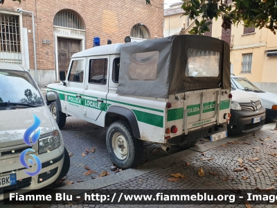 Land-Rover Defender 110
Polizia Locale
Provincia di Pavia
Allestimento Bertazzoni
POLIZIA LOCALE YA 881 AJ
Parole chiave: Land-Rover Defender_110 POLIZIALOCALEYA881AJ