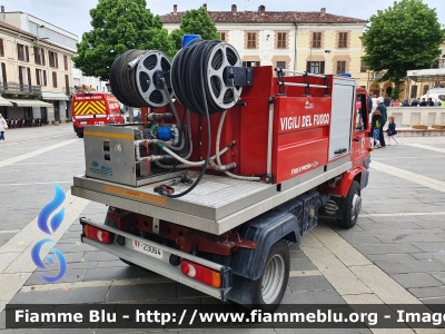 Effedi Gasolone FD35
Vigili del Fuoco
Comando Provinciale di Pavia
Distaccamento Volontario di Mede (PV)
Polisoccorso allestimento BAI Tecnica
VF 23064
Parole chiave: Effedi Gasolone_FD35 VF23064