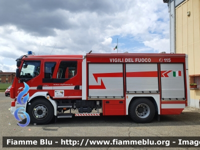 Volvo FL 280 IV serie CrewCab
Vigili del Fuoco
Comando Provinciale di Pavia
Distaccamento Volontario di Mede (PV)
AutoPompaSerbatoio allestimento Fortini
VF 32551
Parole chiave: Volvo FL_280_IVserie VF32551