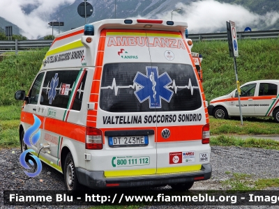 Volkswagen Transporter T5 restyle
Valtellina Soccorso ODV Sondrio (SO)
Allestimento EDM
Ex P.A. Croce Oro Sampierdarena
Parole chiave: Volkswagen Transporter_T5_restyle Ambulanza