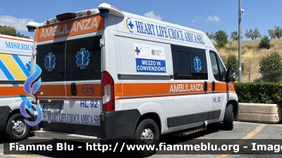 Fiat Ducato X290
Heart Life Croce Amica S.r.l.
Allestimento Orion 
Codice mezzo: HL92
Codice Ares 118: 1279
Parole chiave: Fiat ducato_x290 ambulanza 