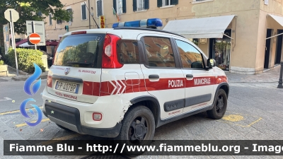 Fiat Nuova Panda 4x4 II serie
Polizia Municipale Portoferraio (LI)
numero mezzo: 2 
Parole chiave: fiat_nuova_panda_4x4_IIserie 