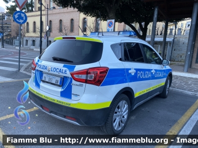 Suzuki SX4 S-Cross I serie restyle
Polizia Locale
Comune di Montorio al Vomano (TE)
Allestita da Ciabilli
Codice automezzo: 02
POLIZIA LOCALE YA 051 AN
Parole chiave: Suzuki Sx4_S-cross_Iserie_restyle POLIZIALOCALEYA051AN