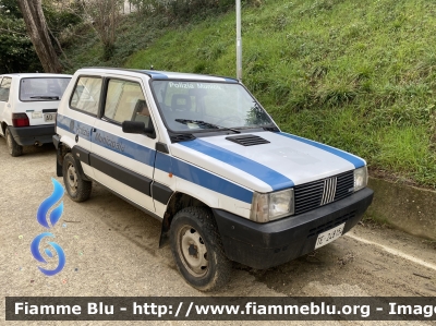 Fiat Panda 4x4 II serie
Polizia Municipale
Comune di Arsita (TE)

Veicolo dismesso e alienato
Parole chiave: Fiat Panda_4x4_IIserie