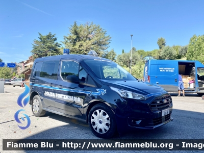 Ford Transit Connect Combi
Polizia Penitenziaria 
Servizio Traduzioni e Piantonamenti 
Allestito da Focaccia Group
POLIZIA PENITENZIARIA 840 AH
Parole chiave: Ford Transit_connect_combi POLIZIAPENITENZIARIA840AH