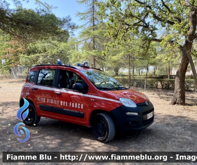 Fiat Nuova Panda 4x4 II serie
Vigili del Fuoco
Comando Provinciale di Bari
Distaccamento di Altamura
Autovettura in uso al DOS
Allestita da Elevox
VF 30325
Parole chiave: Fiat Nuova_Panda_4x4_IIserie VF30325