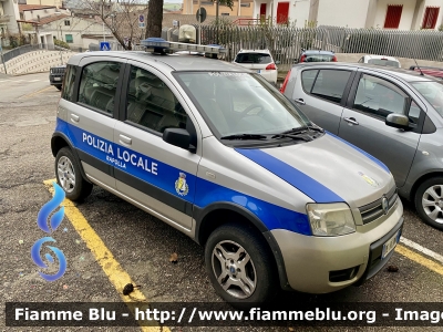 Fiat Nuova Panda 4x4 I serie
Polizia Locale
Comune di Rapolla (PZ)
Codice automezzo: 05
Parole chiave: Fiat Nuova_Panda_4x4_Iserie