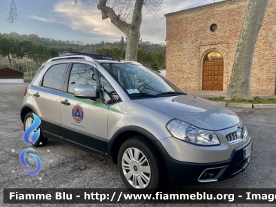 Fiat Sedici restyle
Protezione Civile 
Regione Abruzzo
Centro Funzionale
Polo logistico di Notaresco (TE)
Allestita da Elevox
Codice automezzo: 55
Parole chiave: Fiat Sedici_restyle